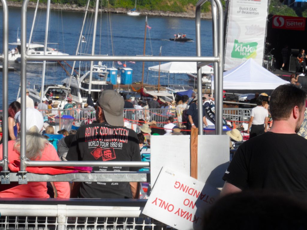 WATERFRONT BLUES FESTIVAL